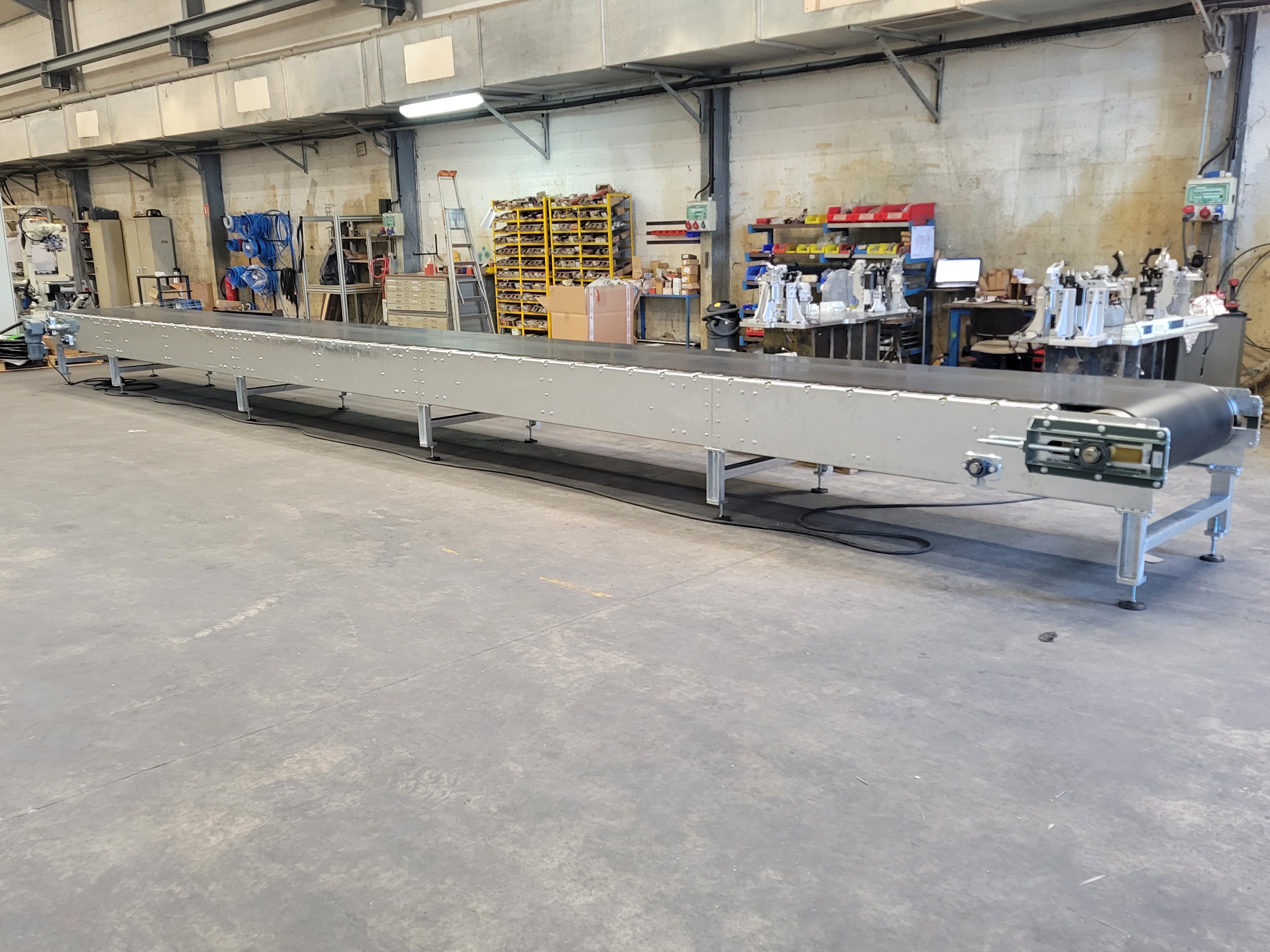 Lancement d'un nouveau convoyeur